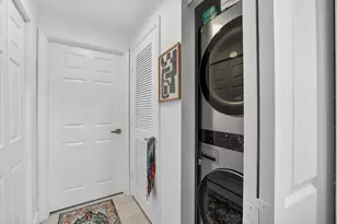 533 NE 3rd Ave, Fort Lauderdale, FL 33301 - Photo 13