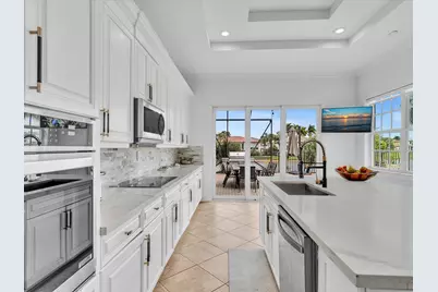 10982 NW 81st Manor, Parkland, FL 33076 - Photo 19