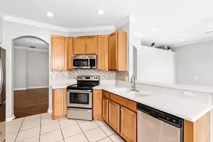 2481 SE Berkshire Blvd, Port Saint Lucie, FL 34952 - Photo 11
