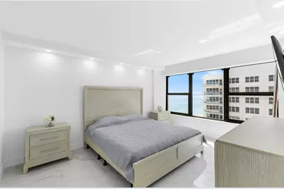 3800 Galt Ocean Drive #808, Fort Lauderdale, FL 33308 - Photo 9