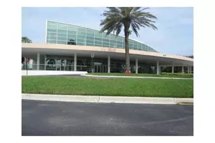 9419 S Belfort Cir, Tamarac, FL 33321 - Photo 21