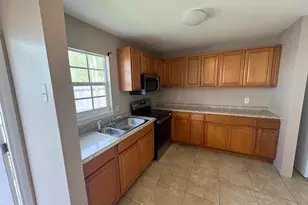 3115 Windsor Ave, West Palm Beach, FL 33407 - Photo 7