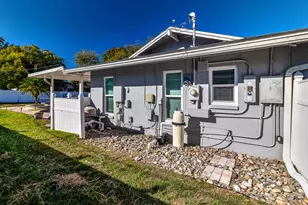 2376 Armour Dr, Dunedin, FL 34698 - Photo 51