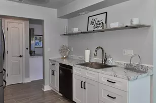 2376 Armour Dr, Dunedin, FL 34698 - Photo 25