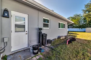 2376 Armour Dr, Dunedin, FL 34698 - Photo 49