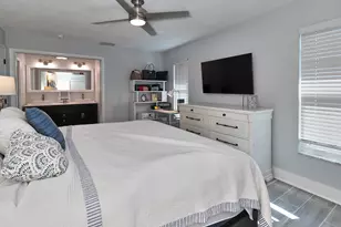 2376 Armour Dr, Dunedin, FL 34698 - Photo 13