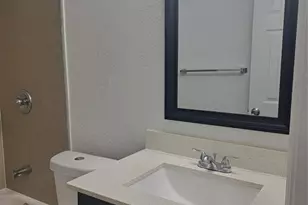 980 SW 76th Ave, North Lauderdale, FL 33068 - Photo 21