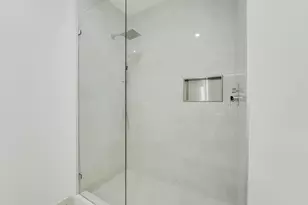 220 Lake Shore Dr, Lake Park, FL 33403 - Photo 25