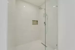 220 Lake Shore Dr, Lake Park, FL 33403 - Photo 27