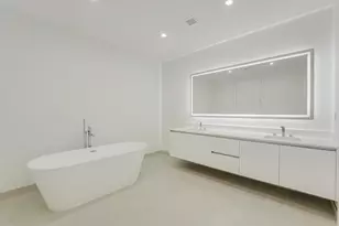 220 Lake Shore Dr, Lake Park, FL 33403 - Photo 19