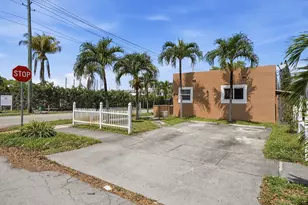 1959 Pierce St, Hollywood, FL 33020 - Photo 5