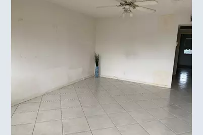 4096 Westbury H #4096, Deerfield Beach, FL 33442 - Photo 3