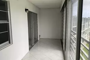 4096 Westbury H, Deerfield Beach, FL 33442 - Photo 17