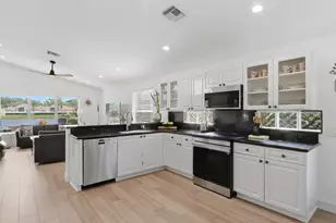 6839 Fiji Cir, Boynton Beach, FL 33437 - Photo 21