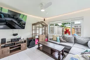 607 NW 1st Terrace, Deerfield Beach, FL 33441 - Photo 15