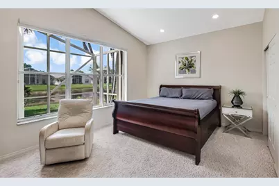 8202 Bellafiore Way, Boynton Beach, FL 33472 - Photo 21