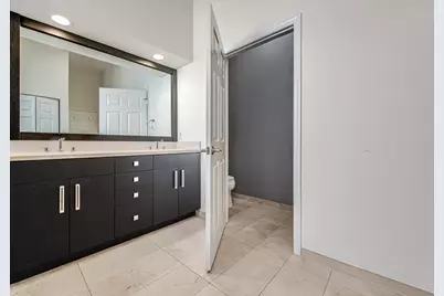 8202 Bellafiore Way, Boynton Beach, FL 33472 - Photo 27