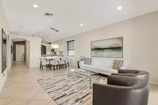 8202 Bellafiore Way, Boynton Beach, FL 33472 - Photo 11