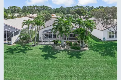 8202 Bellafiore Way, Boynton Beach, FL 33472 - Photo 51