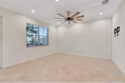 100 W Prive Circle, Delray Beach, FL 33445 - Photo 11