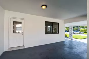 699 NE 40th St, Oakland Park, FL 33334 - Photo 7