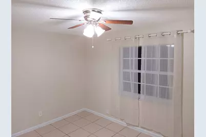 420 Fleming Avenue, Greenacres, FL 33463 - Photo 5