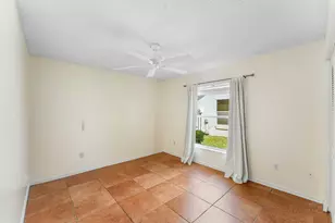 13053 Meadowbreeze Dr, Wellington, FL 33414 - Photo 35