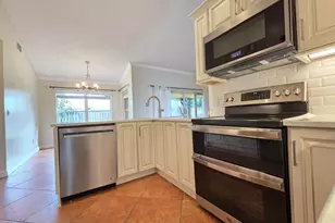 13053 Meadowbreeze Dr, Wellington, FL 33414 - Photo 67