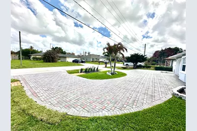 141 NE Sagamore Terrace, Port Saint Lucie, FL 34983 - Photo 7