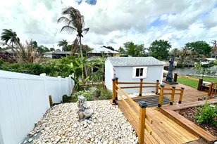 141 NE Sagamore Terrace, Port Saint Lucie, FL 34983 - Photo 39