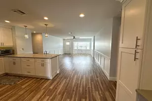 141 NE Sagamore Terrace, Port Saint Lucie, FL 34983 - Photo 11