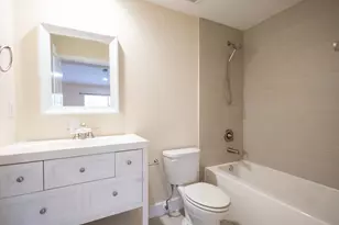 12437 Westhampton Cir, Wellington, FL 33414 - Photo 9