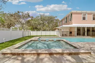 136 Newcastle Dr, Jupiter, FL 33458 - Photo 5