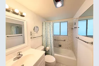 3402 Cynthia Lane #205, Lake Worth Beach, FL 33461 - Photo 9