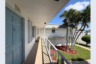 3402 Cynthia Lane #205, Lake Worth, FL 33461 - Photo 11