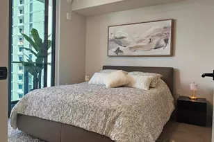 121 NE 5th St, Miami, FL 33132 - Photo 7