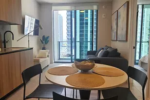 121 NE 5th St, Miami, FL 33132 - Photo 5