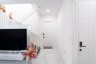 3573 SW 92nd Ave, Miramar, FL 33025 - Photo 3