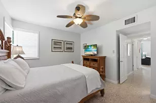 7 Belair Dr, Boynton Beach, FL 33435 - Photo 27