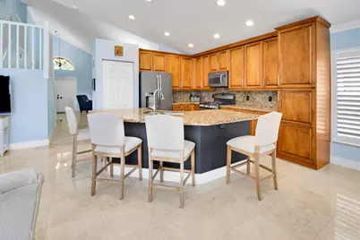 1948 NW 130th Avenue, Pembroke Pines, FL 33028 - Photo 7