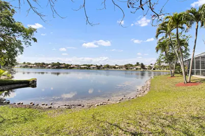 1948 NW 130th Avenue, Pembroke Pines, FL 33028 - Photo 23