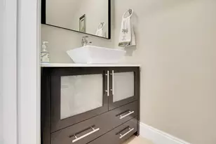 1948 NW 130th Ave, Pembroke Pines, FL 33028 - Photo 9