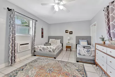 1246 Johnson Street, Hollywood, FL 33019 - Photo 31