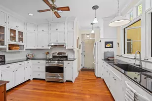 825 Alamanda St, Boca Raton, FL 33486 - Photo 9