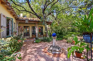 825 Alamanda St, Boca Raton, FL 33486 - Photo 1
