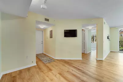 1112 Villa Circle, Boynton Beach, FL 33435 - Photo 3