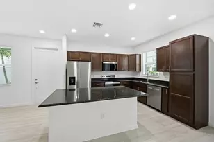 16411 Powerscourt Dr, Westlake, FL 33470 - Photo 3