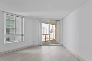 1900 N Bayshore Dr, Miami, FL 33132 - Photo 5