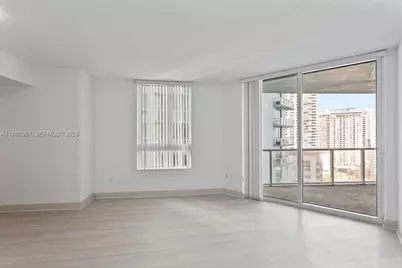 1900 N Bayshore Drive #1810, Miami, FL 33132 - Photo 3