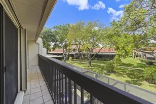 819 Windermere Way, Palm Beach Gardens, FL 33418 - Photo 15